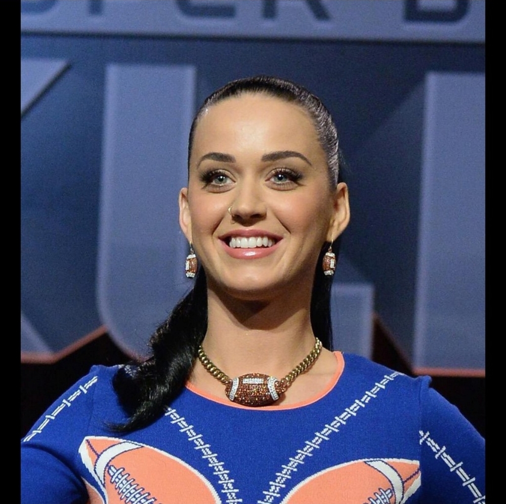 Katy Perry prism football necklace set Claire's rare collab